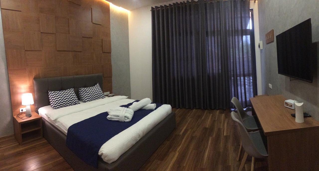 Concord Hotel Μπισκέκ Εξωτερικό φωτογραφία