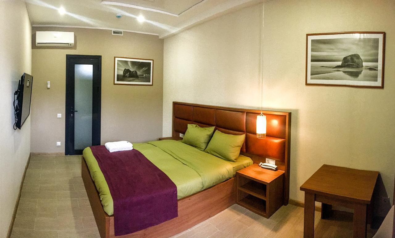 Concord Hotel Μπισκέκ Εξωτερικό φωτογραφία