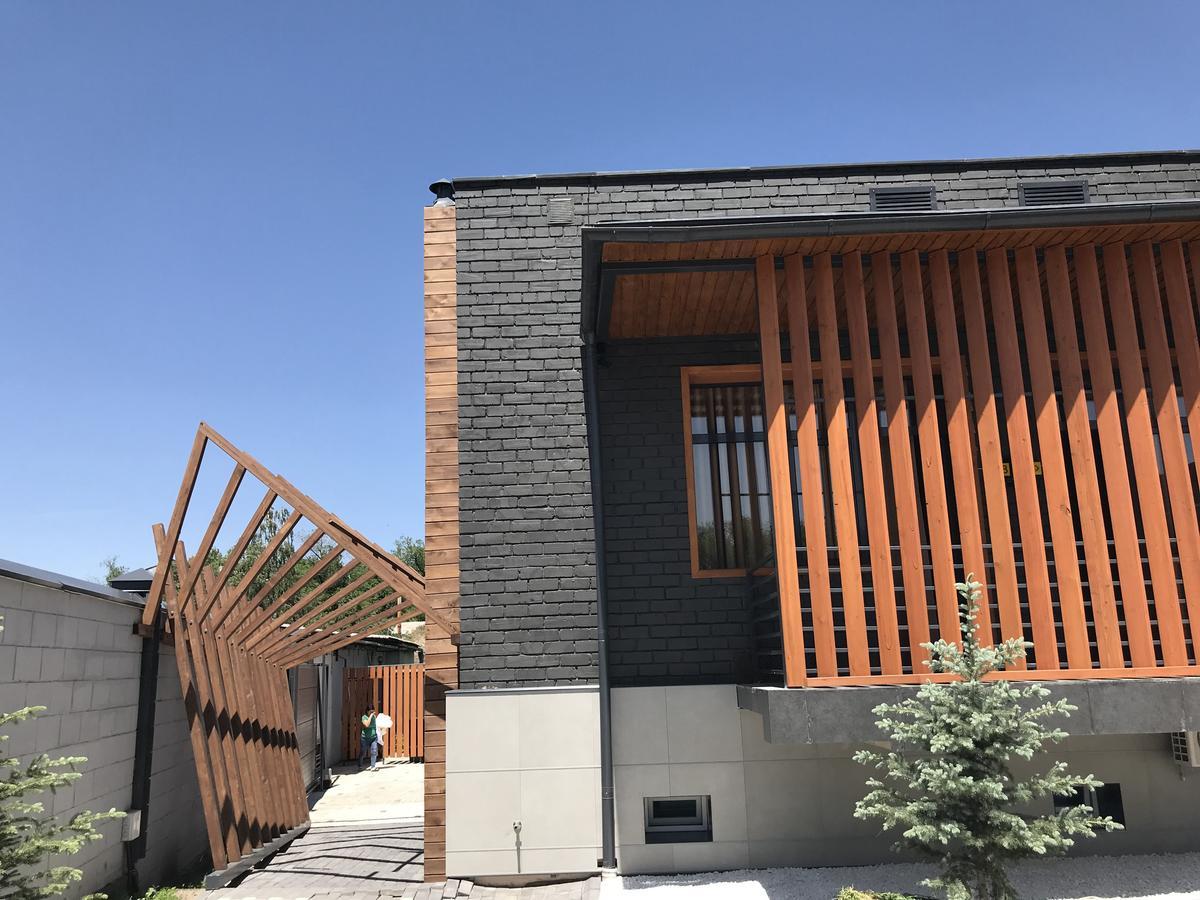 Concord Hotel Μπισκέκ Εξωτερικό φωτογραφία