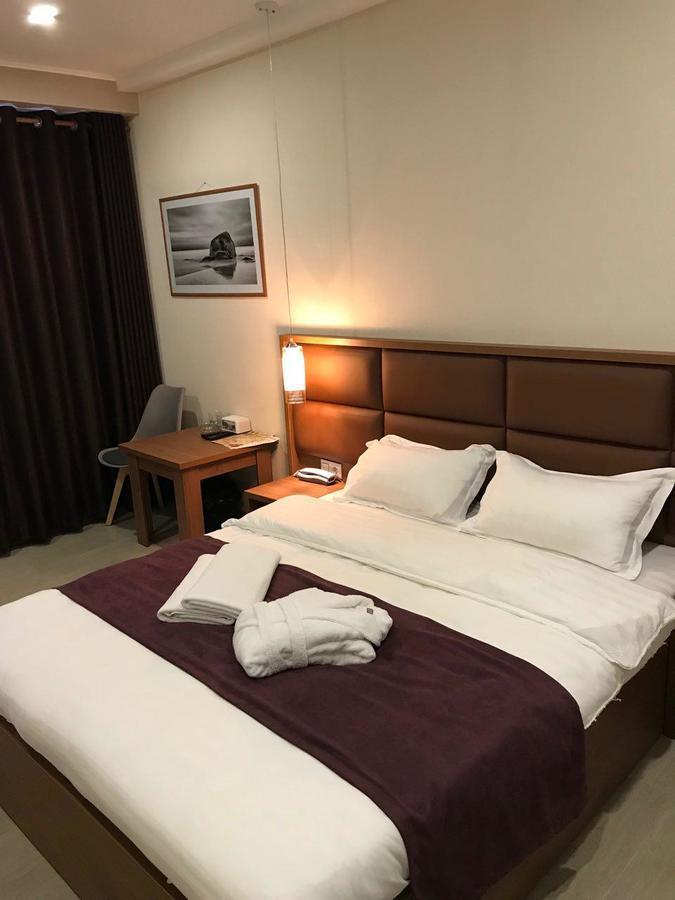Concord Hotel Μπισκέκ Εξωτερικό φωτογραφία