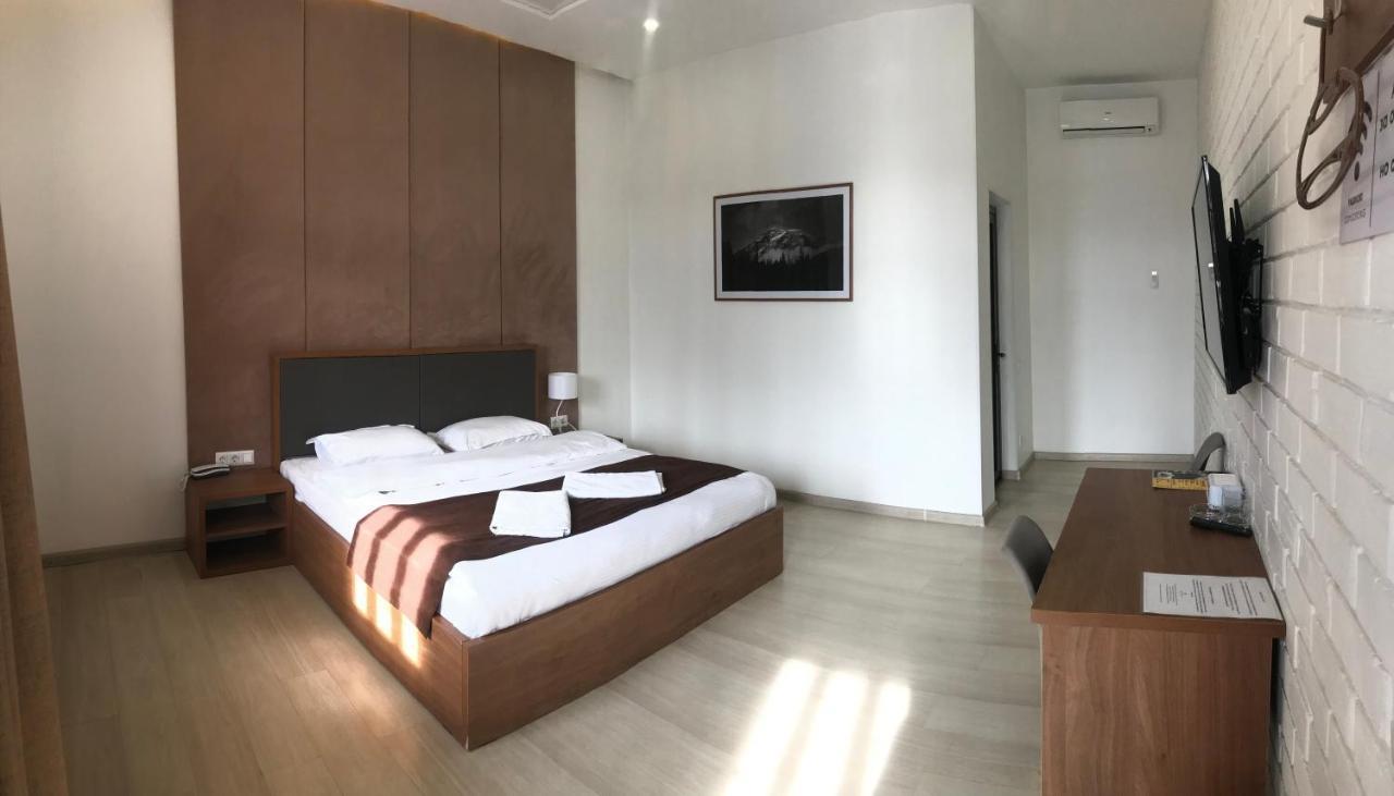Concord Hotel Μπισκέκ Εξωτερικό φωτογραφία
